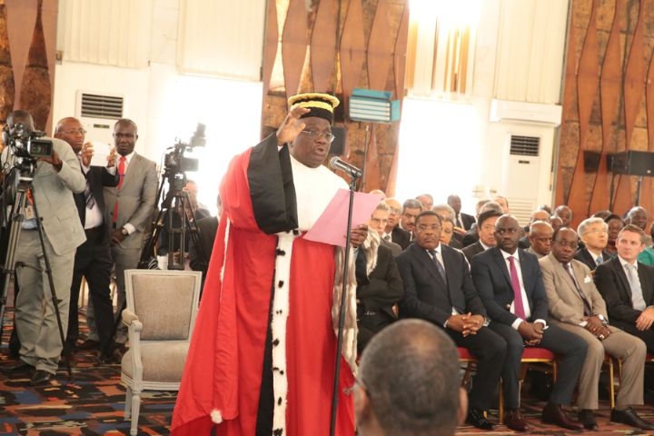 Prestation de serment de M. René François APHING-KOUASSI, Président  de la Cour Suprême